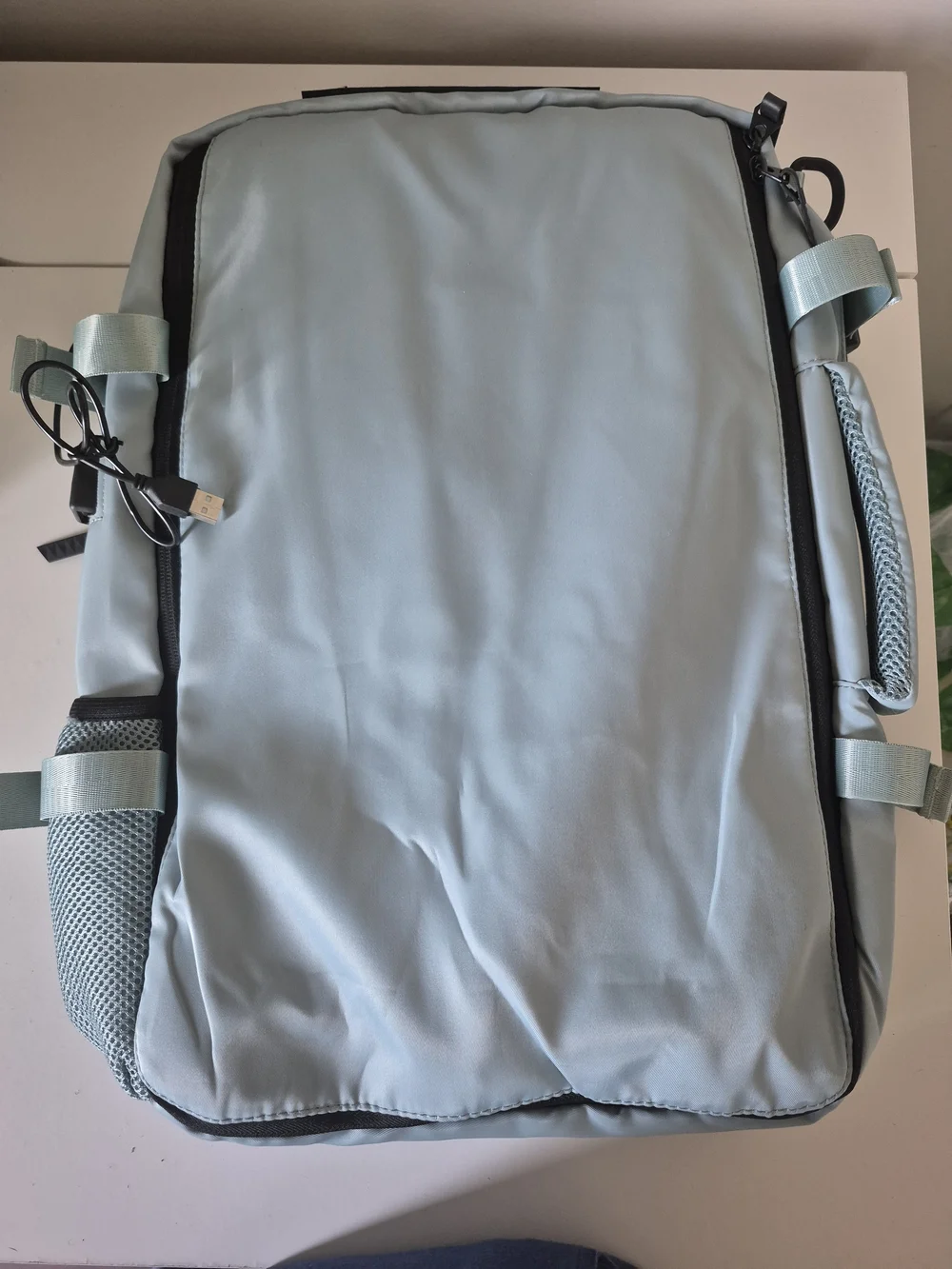TravelMax Bag Light Gray Backpack - Durable Waterproof